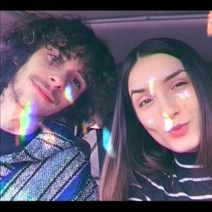 Meet your Posher, Sabrina